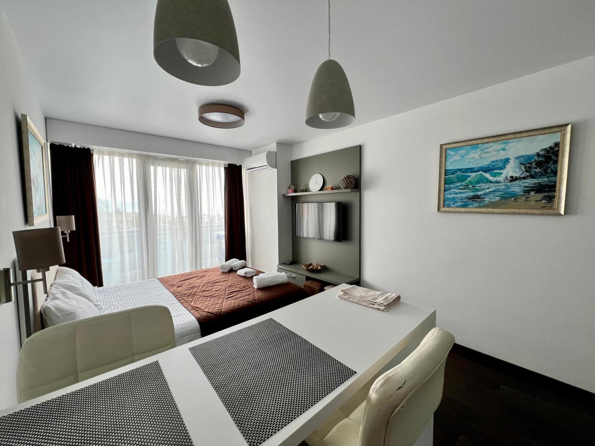 Orbi Beach Tower Batumi Ngoại thất bức ảnh