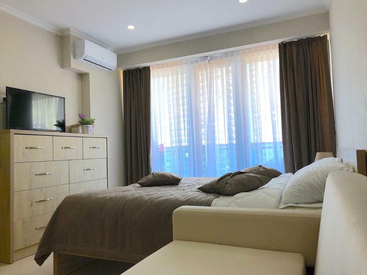 Orbi Beach Tower Batumi Ngoại thất bức ảnh
