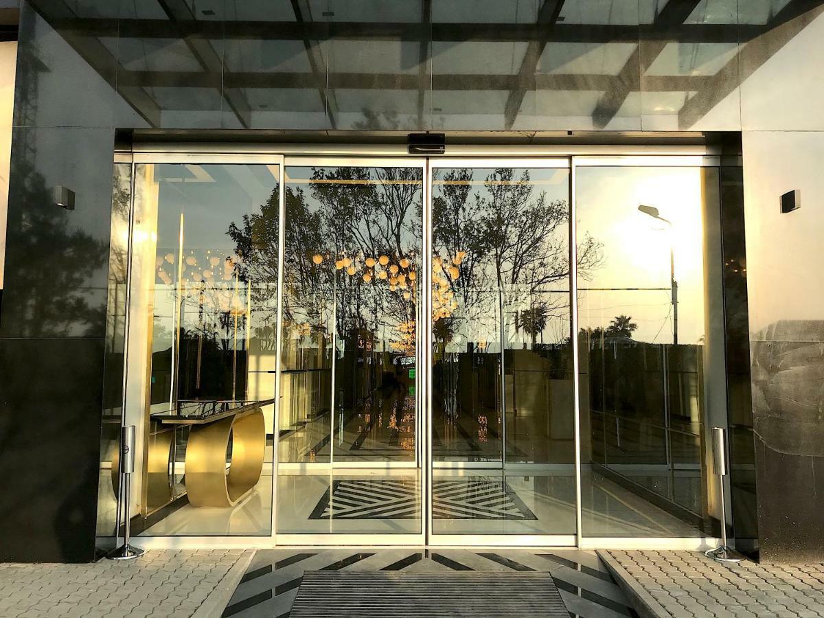 Orbi Beach Tower Batumi Ngoại thất bức ảnh