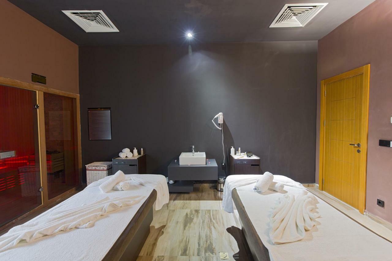 Orbi Beach Tower Batumi Ngoại thất bức ảnh