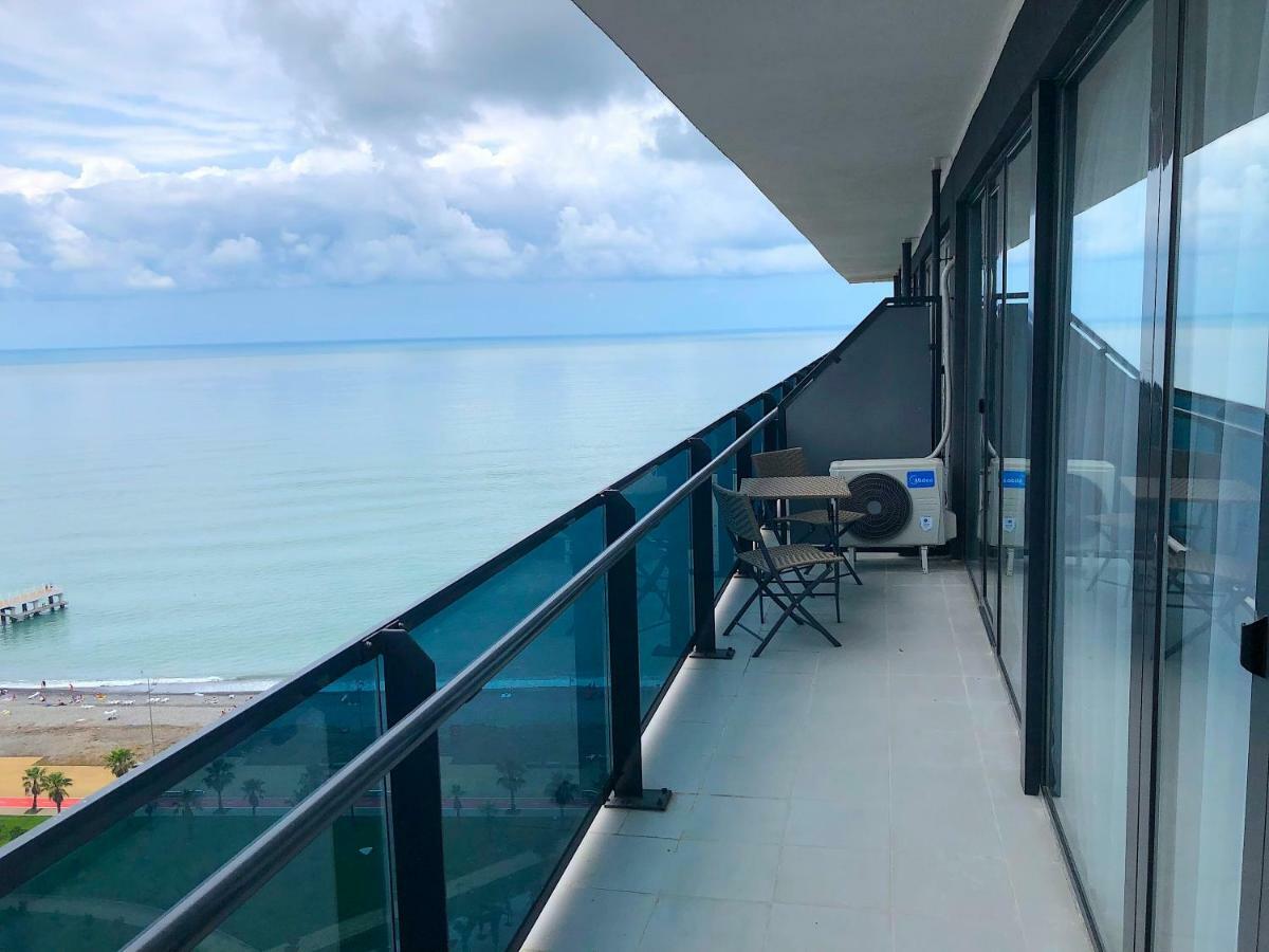 Orbi Beach Tower Batumi Ngoại thất bức ảnh