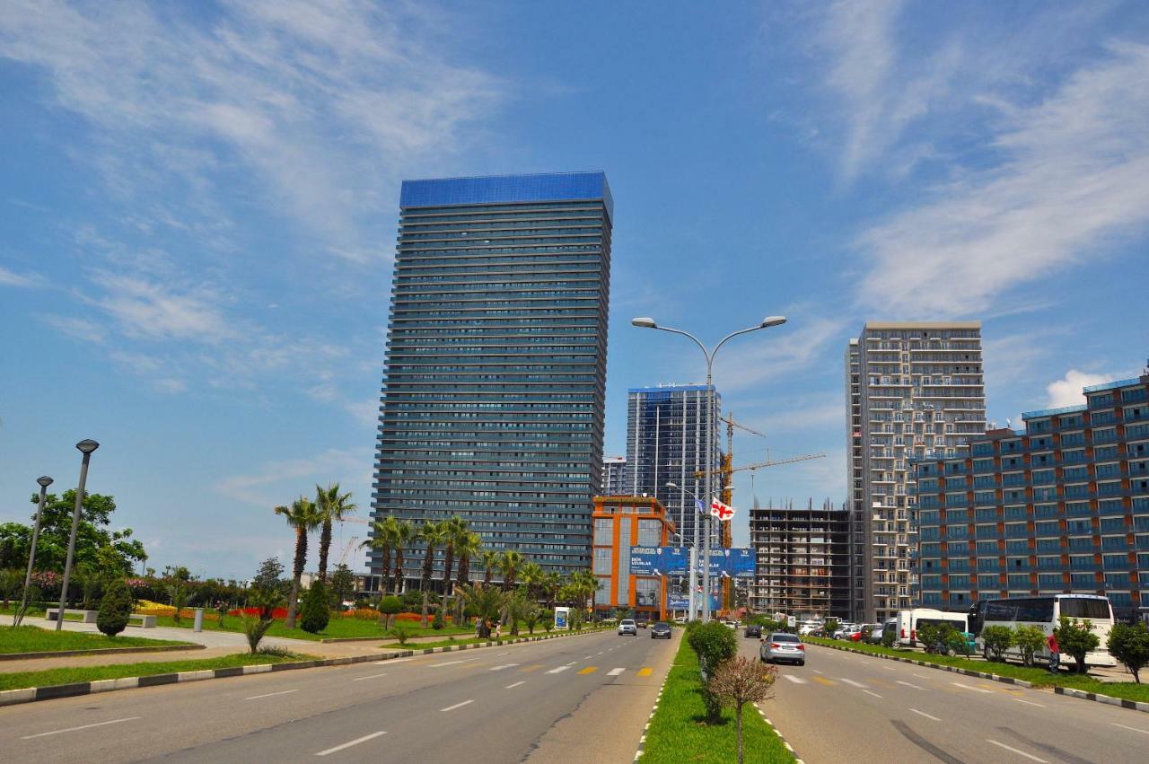 Orbi Beach Tower Batumi Ngoại thất bức ảnh
