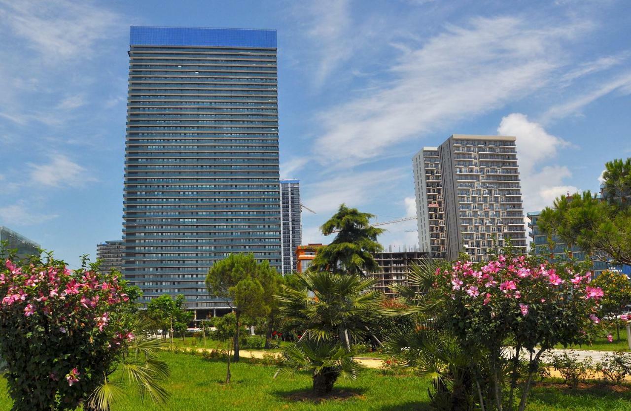 Orbi Beach Tower Batumi Ngoại thất bức ảnh